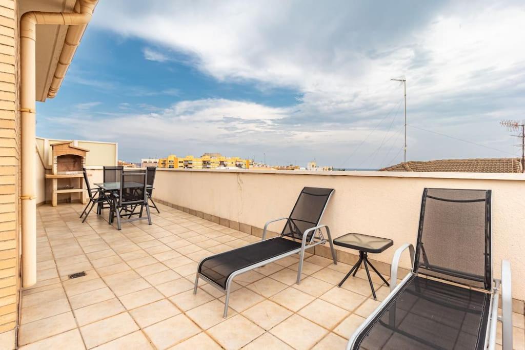 Atico Con Terraza Y Piscina Apartment *